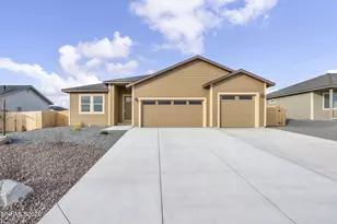 911 Saltbrush Rd, Dayton, NV 89403 - Photo 1