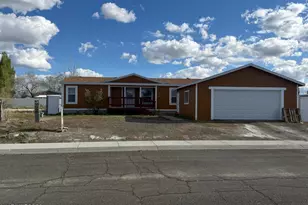 112 McCoy Ln, Battle Mountain, NV 89820 - Photo 1