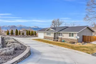 1564 Shirley St, Minden, NV 89423 - Photo 1