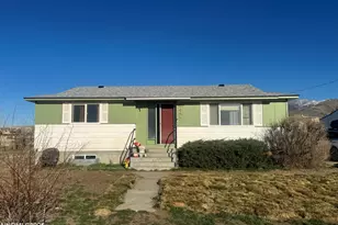 6455 S Solar Dr, Winnemucca, NV 89445 - Photo 1
