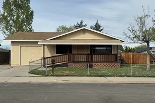 1040 Tiffany Dr, Fallon, NV 89406 - Photo 1