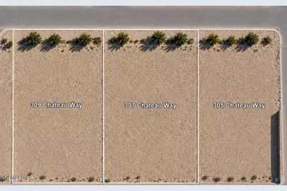 305 Chateau Way, Yerington, NV 89447 - Photo 1