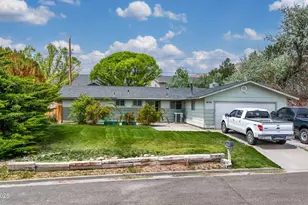 471 Ida Ave, Winnemucca, NV 89445 - Photo 1