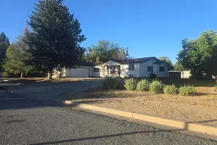 3900 Puffin St, Reno, NV 89508 - Photo 1