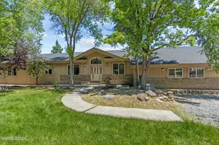 546 Crystal Park Rd, Verdi, NV 89439 - Photo 1