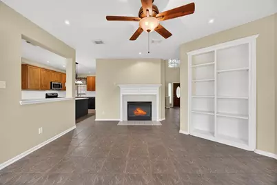 2107 Blue Water Bay Drive, Katy, TX 77494 - Photo 16