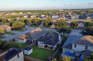 806 Rocky Rose Ct, La Marque, TX 77568 - Photo 42