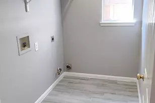 3910 Ashlee Ln, Houston, TX 77014 - Photo 8