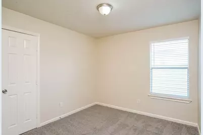 8583 Chaletford Drive, Houston, TX 77044 - Photo 12