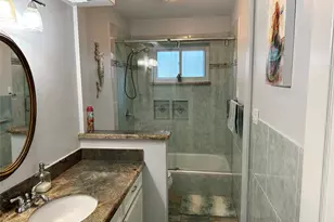 9223 Petersham Dr, Houston, TX 77031 - Photo 24