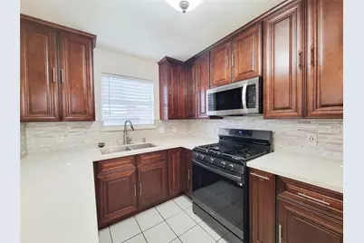 8747 Fondren Village, Houston, TX 77071 - Photo 16