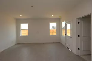 436 E Rose Marie Ln, Montgomery, TX 77356 - Photo 6