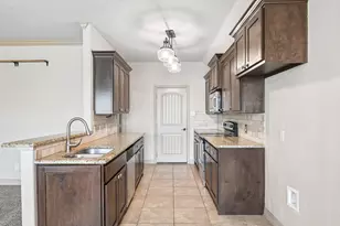 126 Comanche Dr, Greenville, TX 75402 - Photo 14
