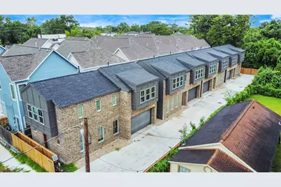 5718 Beall Street #D, Houston, TX 77091 - Photo 2
