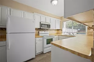 2325 W Settler's Way, The Woodlands, TX 77380 - Photo 12