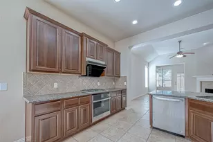 25926 Brad Hurst Ct, Katy, TX 77494 - Photo 12