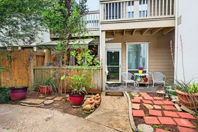 2100 Tanglewilde Street #225, Houston, TX 77063 - Photo 32