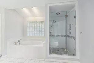 5329 Judalon Ln, Houston, TX 77056 - Photo 16