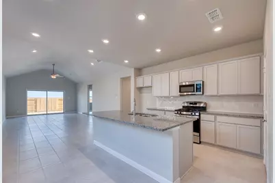 21119 Autumn Heights Drive, Rosharon, TX 77583 - Photo 4