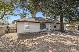 217 Kellyn Ct, Conroe, TX 77306 - Photo 22