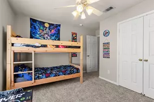 217 Kellyn Ct, Conroe, TX 77306 - Photo 20