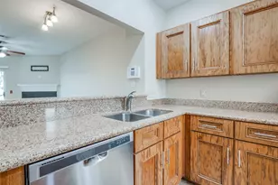 2910 Grants Lake Blvd, Sugar Land, TX 77479 - Photo 8