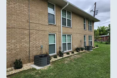 306 W Avenue D, Rosebud, TX 76570 - Photo 2