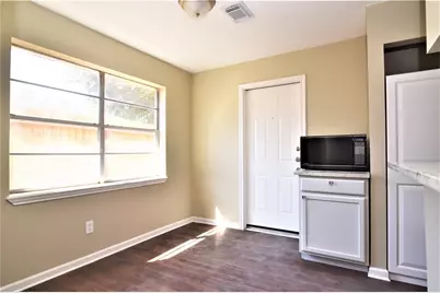 3907 Almington Lane, Houston, TX 77088 - Photo 8