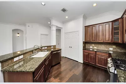 2907 Bright Sky Ct, Spring, TX 77386 - Photo 8