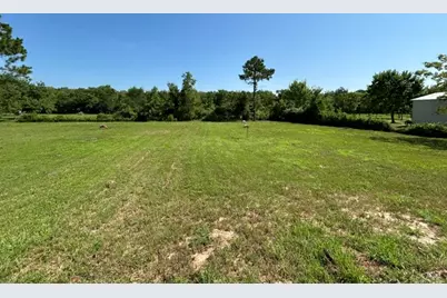 101 Smilie Crossing, Angleton, TX 77515 - Photo 8