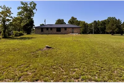 101 Smilie Crossing, Angleton, TX 77515 - Photo 4