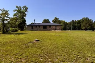 101 Smilie Crossing, Angleton, TX 77515 - Photo 4