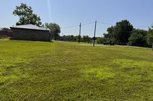 101 Smilie Crossing, Angleton, TX 77515 - Photo 6