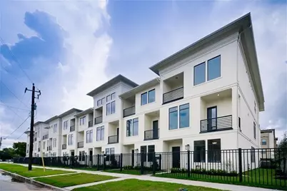 3917 Rose Street, Houston, TX 77007 - Photo 1