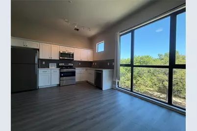 2727 Houston Avenue Avenue #302, Houston, TX 77009 - Photo 1