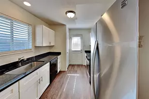 13210 Ambrosa Dr, Houston, TX 77044 - Photo 2