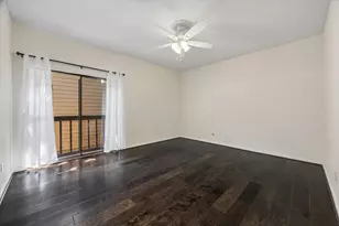 11711 Memorial Dr, Houston, TX 77024 - Photo 16