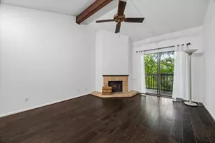 11711 Memorial Dr, Houston, TX 77024 - Photo 10