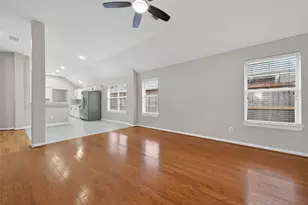 21725 York Timbers Dr, Kingwood, TX 77339 - Photo 18