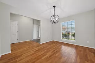 21725 York Timbers Dr, Kingwood, TX 77339 - Photo 8