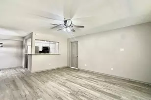 1311 Antoine Dr, Houston, TX 77055 - Photo 14
