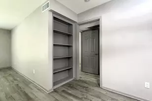 1311 Antoine Dr, Houston, TX 77055 - Photo 12