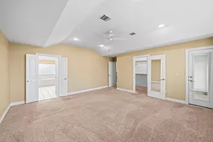 2604 Chenevert St, Houston, TX 77004 - Photo 30