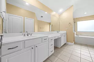 2604 Chenevert St, Houston, TX 77004 - Photo 32