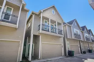 902 W 20th St, Houston, TX 77008 - Photo 2