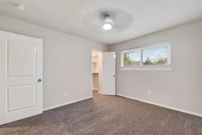 2402 Oak Shores Drive, Houston, TX 77339 - Photo 34