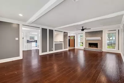 2402 Oak Shores Drive, Houston, TX 77339 - Photo 6