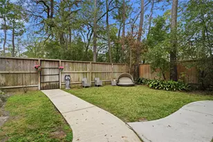 11840 Stuckey Ln, Houston, TX 77024 - Photo 46