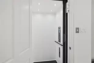 11840 Stuckey Ln, Houston, TX 77024 - Photo 40