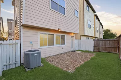 3209 Clearview Circle, Houston, TX 77025 - Photo 38
